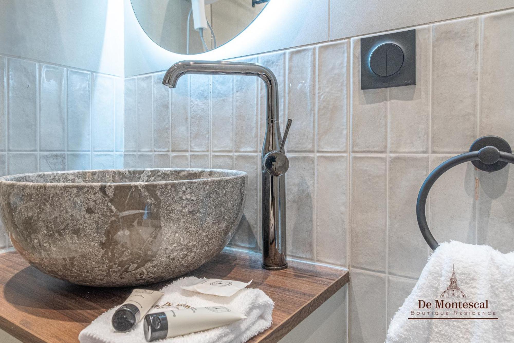 De Montescal- Montparnasse Central With Ac 11 To 14M2 Studio In A Prime Location 파리 외부 사진